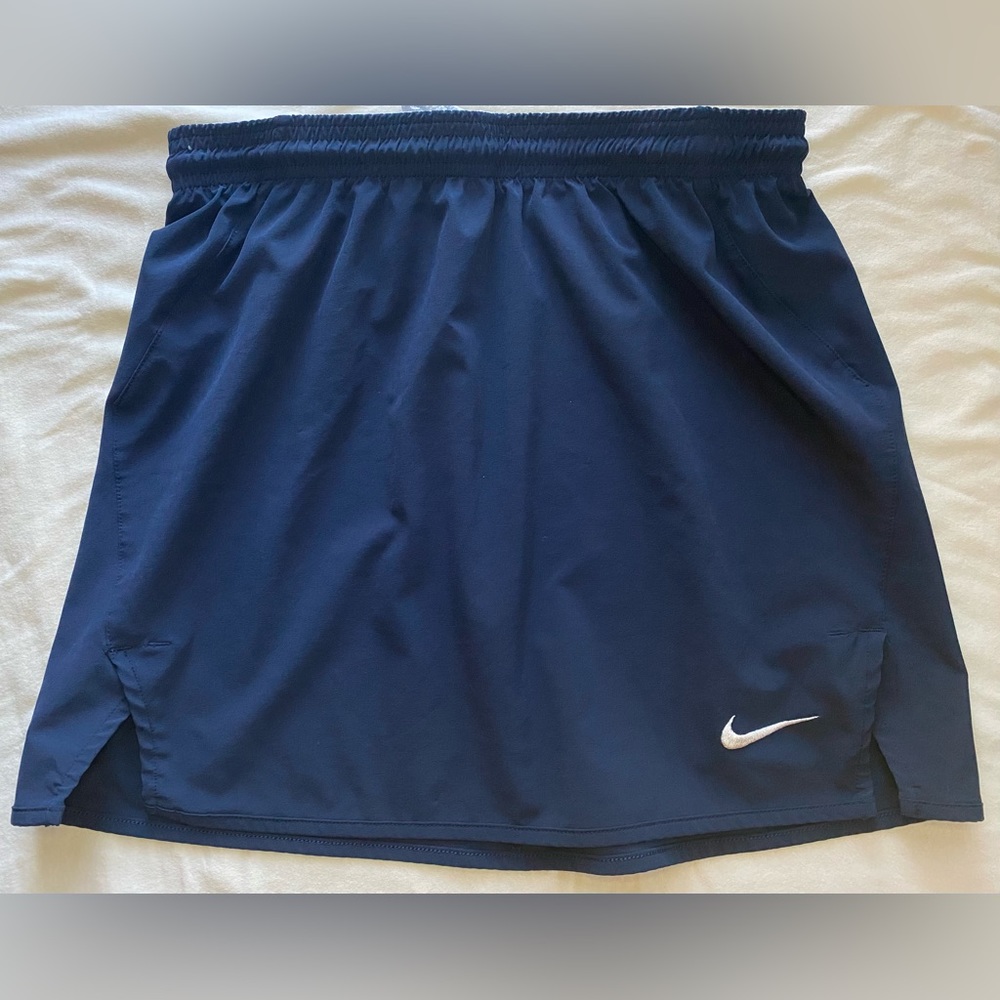 NIKE Dri-Fit Skirt, Size Small
